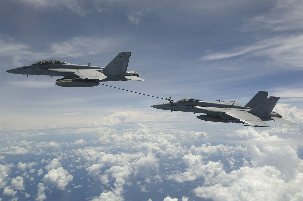 Aerial Refueling System (ARS) - tankování paliva námořních palubních letounů za letu